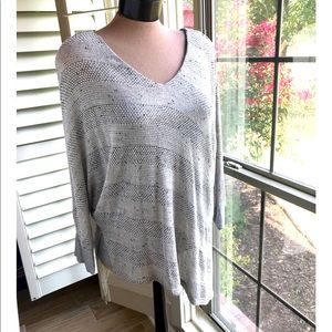 Democracy Top Size M